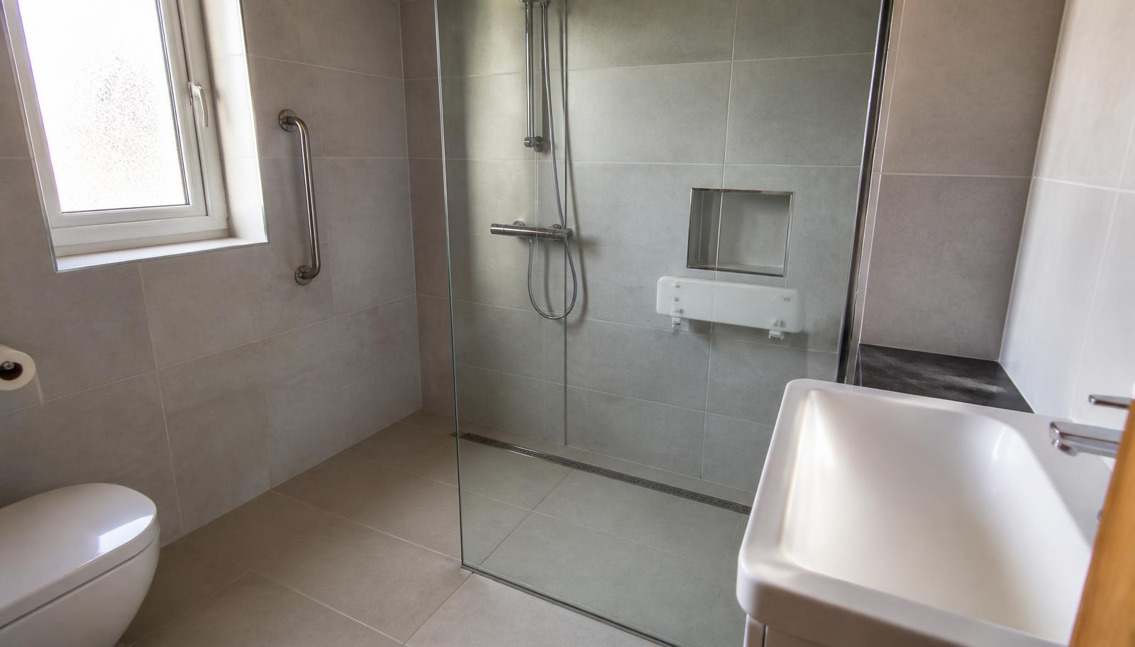 Newly installed bathroom fitted by Harpenden Plumbing and Heating